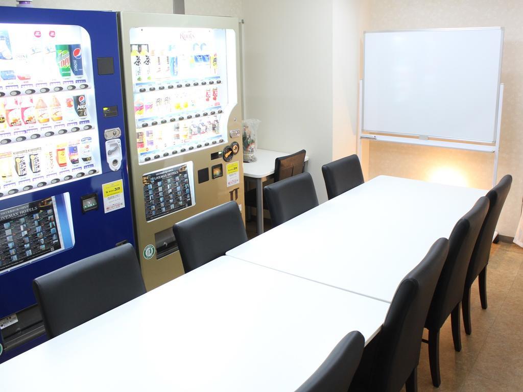 Hotel Livemax Budget Tokyo Hamura Ekimae Exteriör bild